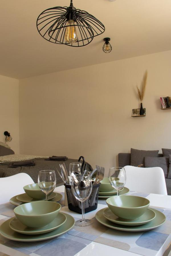 Appartement Modern - Neu - Gemutlich - Self Checkin - Zentral - Strassenbahn 38 Zum Ring à Vienne Extérieur photo